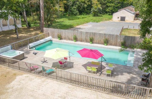 Vendeuvre-du-Poitou Bed & Breakfast | 85 m² Bed and breakfast ∙ 4 bedrooms ∙ 9 guests