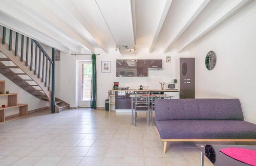 Vendeuvre-du-Poitou Bed & Breakfast | 85 m² Bed and breakfast ∙ 4 bedrooms ∙ 9 guests