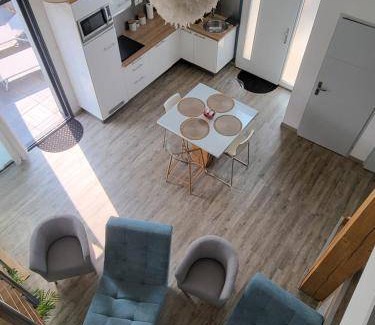 Chasseneuil-du-Poitou House | 85 m² House ∙ 2 bedrooms ∙ 4 guests