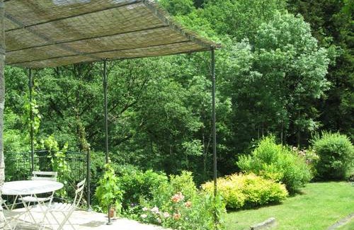 Gimel-les-Cascades House | 85 m² Gîte ∙ 2 bedrooms ∙ 4 guests