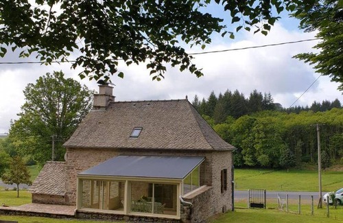 Albussac House | 85 m² Gîte ∙ 2 bedrooms ∙ 4 guests