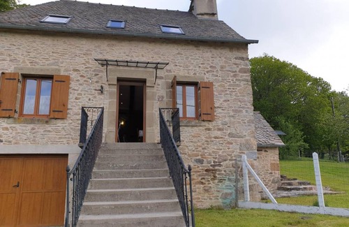Albussac House | 85 m² Gîte ∙ 2 bedrooms ∙ 4 guests