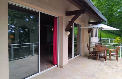Montignac House | 85 m² House ∙ 2 bedrooms ∙ 4 guests