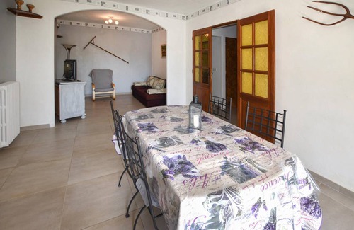 Sorgues House | 85 m² House ∙ 2 bedrooms ∙ 6 guests
