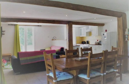 Gemozac House | 85 m² House ∙ 3 bedrooms ∙ 6 guests