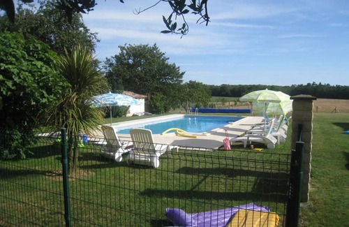 Gemozac House | 85 m² House ∙ 3 bedrooms ∙ 6 guests