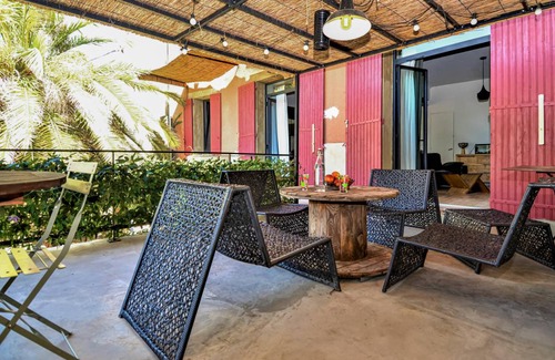 Pujaut House | 87 m² Maisonette ∙ 2 bedrooms ∙ 6 guests