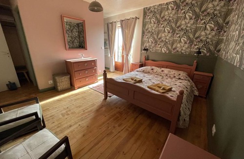 Aiguillon House | 88 m² House ∙ 2 bedrooms ∙ 4 guests