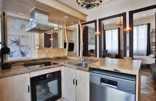 Angouleme House | 88 m² House ∙ 2 bedrooms ∙ 4 guests
