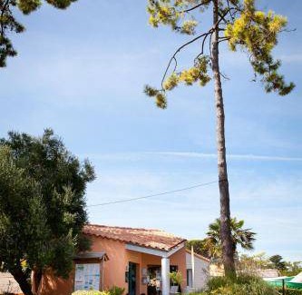 Boyardville Resort | 90 m² Resort ∙ 4 bedrooms ∙ 12 guests