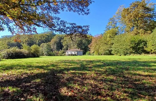 Saint-Priest-sous-Aixe House | 90 m² House ∙ 2 bedrooms ∙ 6 guests