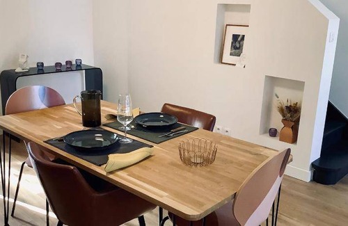 Cognac Apartment | 90 m² Apartment ∙ 2 bedrooms ∙ 4 guests