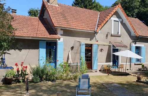 Le Buisson-de-Cadouin House | 90 m² House ∙ 2 bedrooms ∙ 4 guests