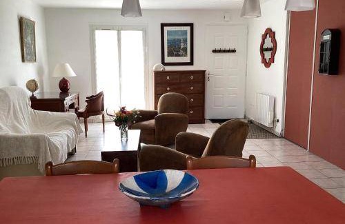 Puilboreau House | 90 m² House ∙ 2 bedrooms ∙ 4 guests