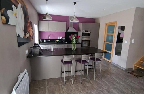 Chapelle-Spinasse House | 91 m² Gîte ∙ 2 bedrooms ∙ 4 guests
