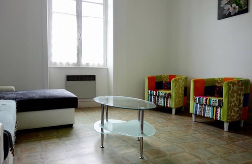 Benayes House | 92 m² Gîte ∙ 3 bedrooms ∙ 6 guests