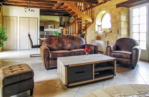 Saint-Amand-de-Coly House | 92 m² House ∙ 2 bedrooms ∙ 4 guests