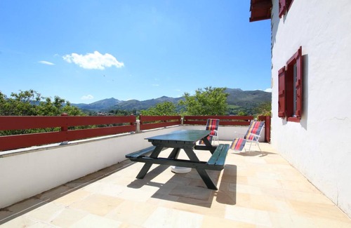 Sare House | 95 m² Gîte ∙ 3 bedrooms ∙ 6 guests