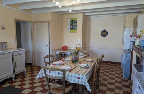 Cellefrouin Cottage | 96 m² Cabin ∙ 3 bedrooms ∙ 6 guests