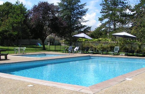 Duil-sur-le-Mignon House | 96 m² House ∙ 3 bedrooms ∙ 7 guests