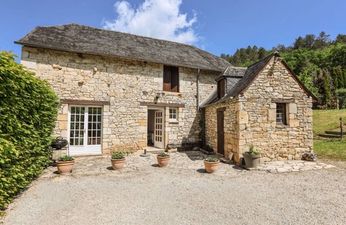 Coly House | 98 m² House ∙ 3 bedrooms ∙ 5 guests