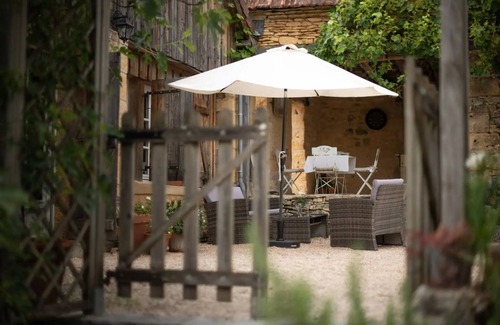 Saint-Crepin-et-Carlucet House | 99 m² House ∙ 2 bedrooms ∙ 4 guests