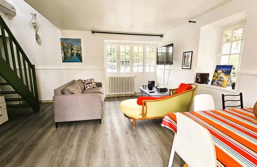 Brive-la-Gaillarde House | 99 m² Gîte ∙ 3 bedrooms ∙ 7 guests