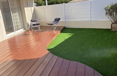 Arsac House | Accommodation with spa and private terrace