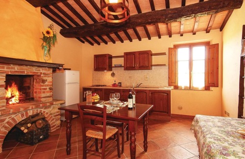Montaione Apartment | Amazing apartment in Montaione FI