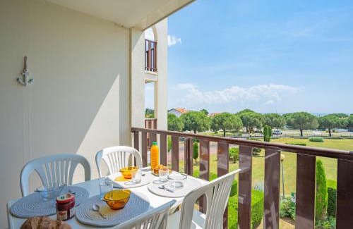 Vaux-sur-Mer Apartment | Apartment Les Balcons de l'Atlantique-10 by Interhome
