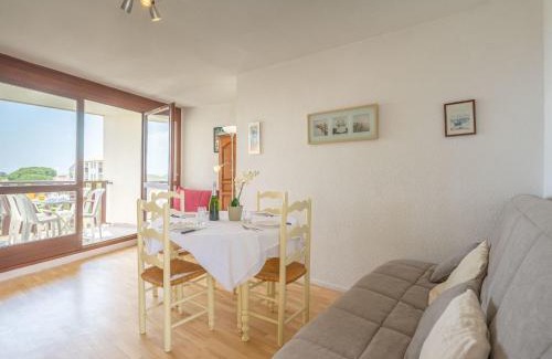 Vaux-sur-Mer Apartment | Apartment Les Balcons de l'Atlantique-10 by Interhome