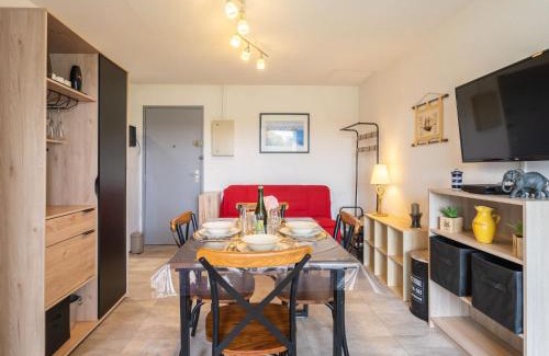 Vaux-sur-Mer Apartment | Apartment Les Balcons de l'Atlantique-12 by Interhome