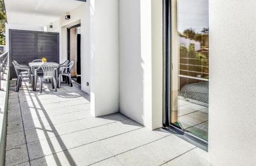 Biarritz Apartment | Apartment Les Jardins d'Arosta by Interhome