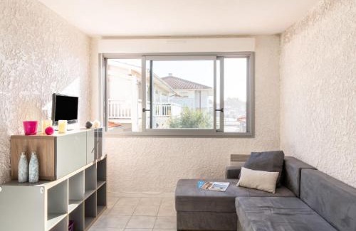 Mimizan-Plage Apartment | Apartment Les vagues by Interhome