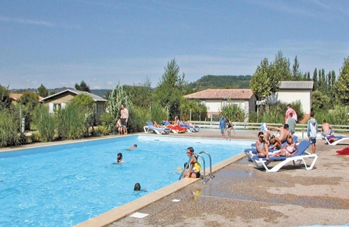 Castelmoron-sur-Lot Apartment | Apartment Port Lalande
