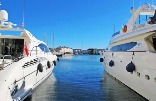 Les Restanques Apartment | Apartment Sowell Family Port Grimaud (POG151) in Port Grimaud - 3 persons, 1 bedrooms