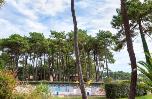 Soustons Apartment | Apartment Sowell Family Pignada Plage in Soustons - 2 persons, 1 bedrooms