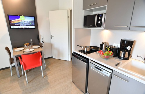 Bordeaux-Lac House | Appart Hôtel Mer & Golf City Bordeaux Bruges