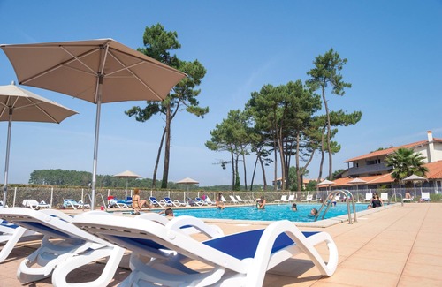 Soustons Condo | Appart pour 6 Vue Lac | Accès Piscine
