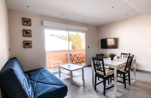 Le Lavandou Apartment | Appartement 2 pièces balcon et parking proche centre 3