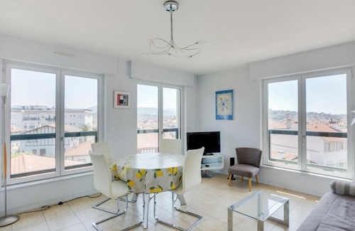 Saint-Jean-de-Luz City Center Apartment | Appartement Saint-Jean-de-Luz, 2 pièces, 4 personnes - FR-1-4-426