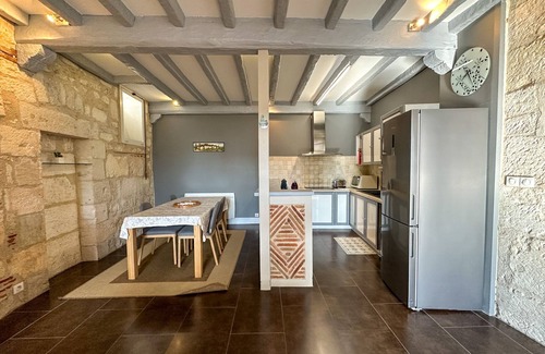 Perigueux Apartment | APT l'époque RENAISSANCE au centre ville calme