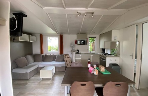 Les Mathes House | Association of 3 mobils homes - 9 to 11 rooms - 17 to 22 people