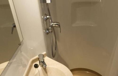 Blanquefort Hostel | Auberge de jeunesse HI Bordeaux-Blanquefort (Ex Otellia)