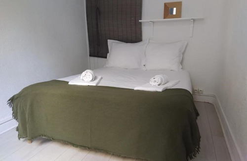 Bayonne Apartment | Baiona Sainte Cath 1-Bat
