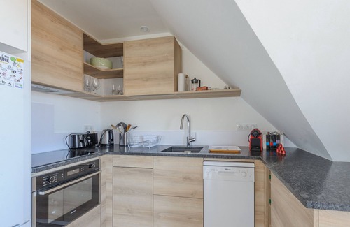Port District Apartment | Beachfront T2 Apartment with Balcony, WiFi, Parking - Sleeps 4