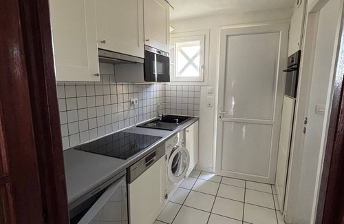 Biscarrosse Plage House | Beachside Duplex in a Quiet Area - Steps from Dunes & Shops - Parking & Cleaning Included