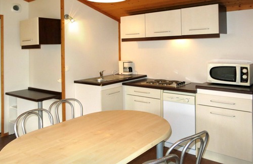 Beynat House | Beautiful apartment in villa for 4 people with pool, WIFI, TV, terrace and pets allowed