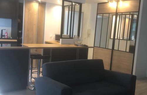 Bassins a Flot Apartment | Bel appartement prêt de la cité du vin + parking
