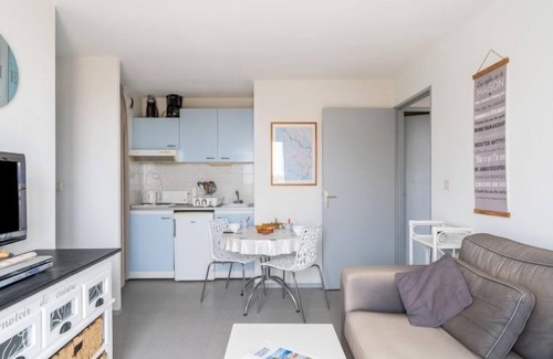 Lacanau-Ocean Apartment | Bleu Marine by Interhome
